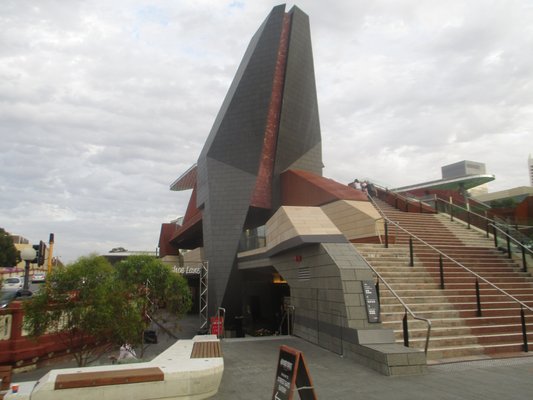 Yagan Square by null