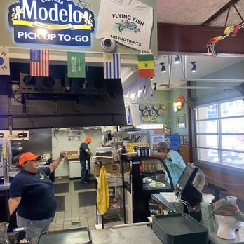 Flying Fish - flying fish staff - Seafood Near Me - Arlington, Texas