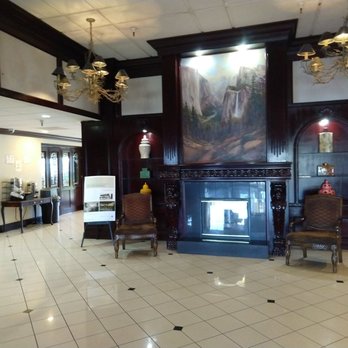 Park Pointe Hotel - Lobby - Hotels Near Me - South San Francisco, California