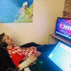 Neurozone - Session in progress