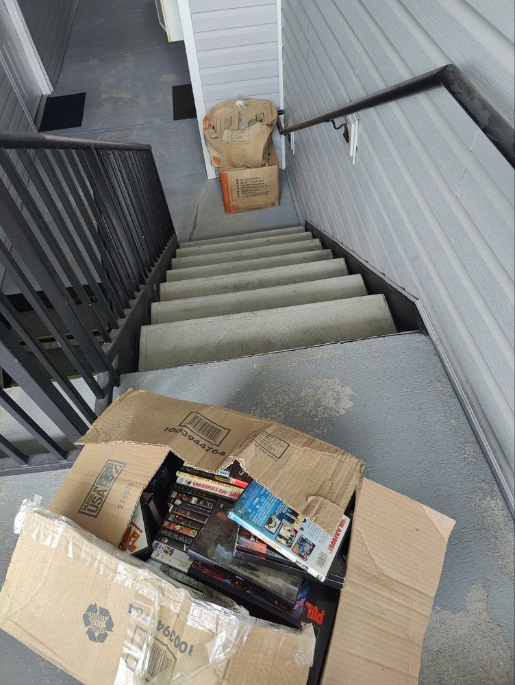 BOXES FIRST MOVERS Updated October 2024 12 Reviews Providence