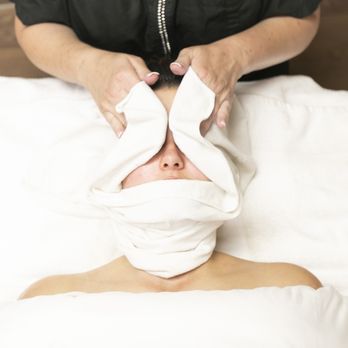 Off The Vine Day Spa - Aaahhhhh... our spa towels are infused with a variety of therapeutic essential oils. - Skin Care Near Me - San Clemente, California