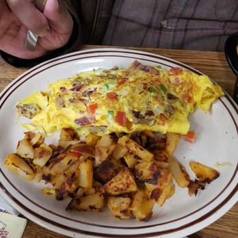 Al's Luncheonette - Scrambled eggs with a bunch of veggies! - Diners Near Me - Manalapan Township, New Jersey Al's Luncheonette - Scrambled eggs with a bunch of veggies! - Diners Near Me - Manalapan Township, New Jersey