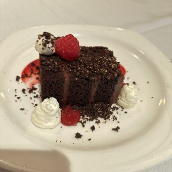 Cafe Navarre - Chocolate cake - Italian Near Me - South Bend, Indiana