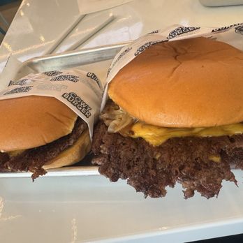 Cowy Burger - Cowy Burger - Burgers Near Me - Miami, Florida Cowy Burger - Cowy Burger - Burgers Near Me - Miami, Florida