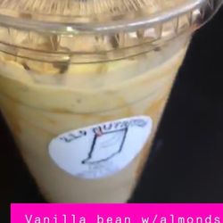 Vanilla Bean with almonds