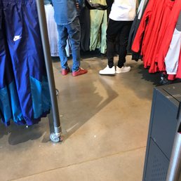 clothing nike factory shop access park