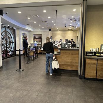 Starbucks - Tucked in by itself. Most folks go in the wrong way due to lack of signage. - Coffee & Tea Near Me - Las Vegas, Nevada