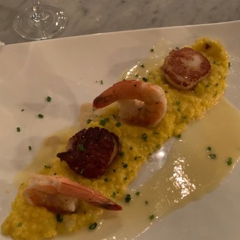 Blackwall Hitch - Cocktail Bars Near Me - Annapolis, Maryland