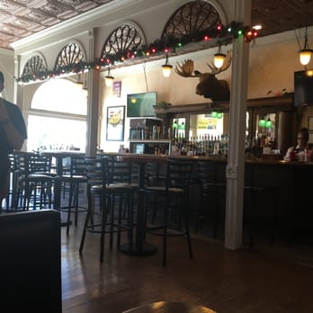 P J Marley's - The bar area - New American Near Me - Medina, Ohio