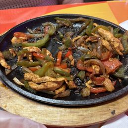 Dry Fajitas, very dried out. Dry Fajitas, very dried out.