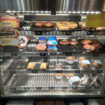 Sheetz - Doughnut station - Convenience Stores Near Me - Elkton, Maryland