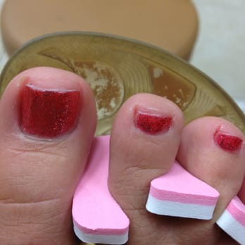 Cindy Nails - Jagged edges, paint on toes. Just say no to Nancy. - Nail Salons Near Me - Rockville, Maryland