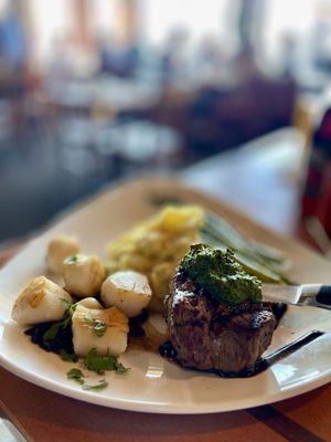 Ivar's Mukilteo Landing by null