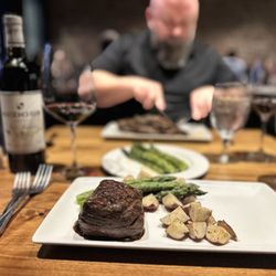 The Marlowe - Steak potatoes asparagus