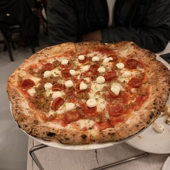 Brick Fire Tavern - The New Yorker - Pizza Near Me - Honolulu, Hawaii