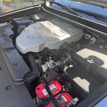 Premier Polish - Engine detail - Auto Detailing Near Me Premier Polish - Engine detail - Auto Detailing Near Me