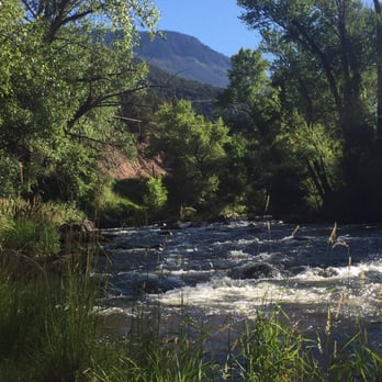 Frying Pan River Lodge - Hotels Near Me - Basalt, Colorado