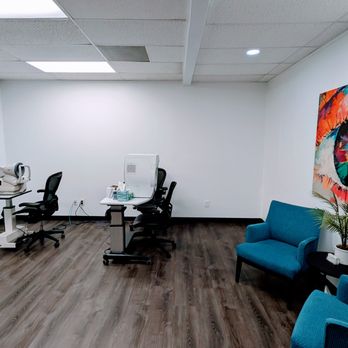 Walnut Vision - We offer ZEISS Humphrey Field Analyer 3, the gold standard in visual field and Topcon Corneal Analyzer to treat keratoconus and more! - Optometrists Near Me - Garland, Texas
