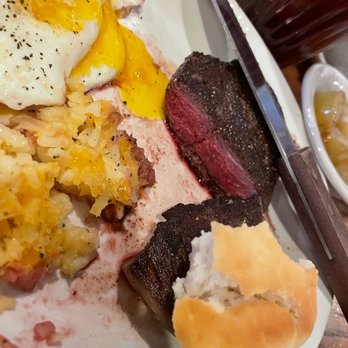 Cracker Barrel Old Country Store - Breakfast & Brunch Near Me - Calvert City, Kentucky