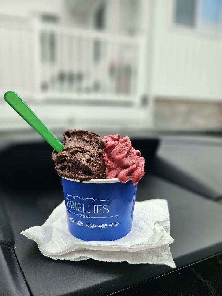 Briellies Gelato & Cafe