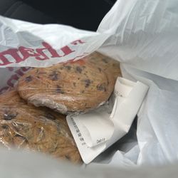 Roadster - Homemade chocolate chip cookies they make there DAILY