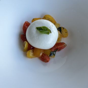 M'ama! - Burrata salad - Mediterranean Near Me - Praiano, SA