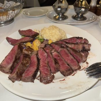 Hy's Steak House - Australian Wagyu special - Steakhouses Near Me - Honolulu, Hawaii Hy's Steak House - Australian Wagyu special - Steakhouses Near Me - Honolulu, Hawaii