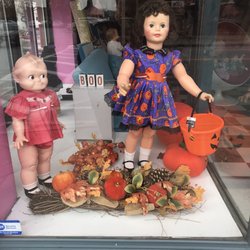 Robin’s Retro Dolls