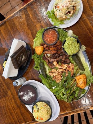 La Esperanza Restaurant & Bakery by null