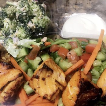 Sotta - Good stuff- salmon salad - Mediterranean Near Me - Burbank, California