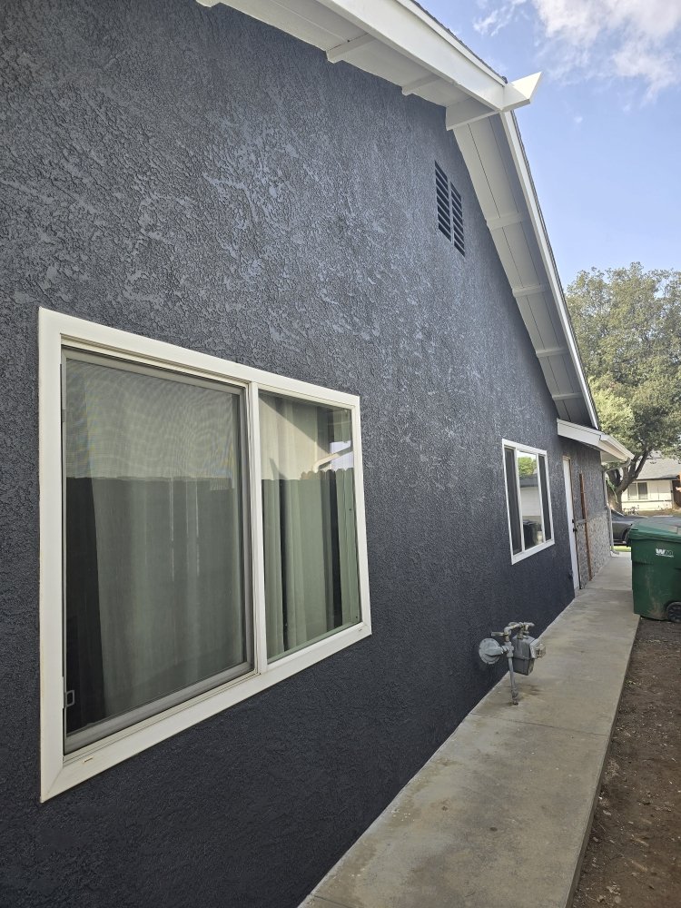 Slide of Montano Construction