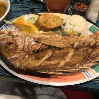 Mariscos Miramar - Mexican Near Me - Villa Park, Illinois