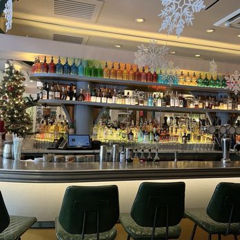 Cafe d’Alsace - Bar seating - French Near Me - New York, New York