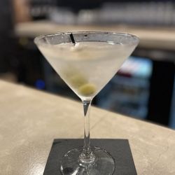 Old State Saloon - Dirty Martini