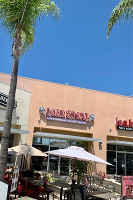 Cold Stone Creamery by null