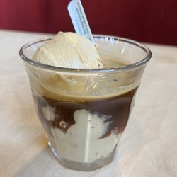 Ginger's Comfort Emporium - Salted Caramel & Peanut Affogatto // so good