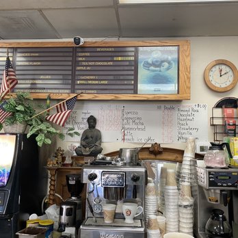 Steph's Donut Hole - a coffee shop - Donuts Near Me - Alpine, California