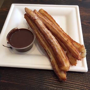 Amara Chocolate & Coffee - Solo pa'mi [Only for me] (6 churros with a dipping sauce [milk chocolate dipping sauce], $6.35) - Coffee & Tea Near Me - Pasadena, California