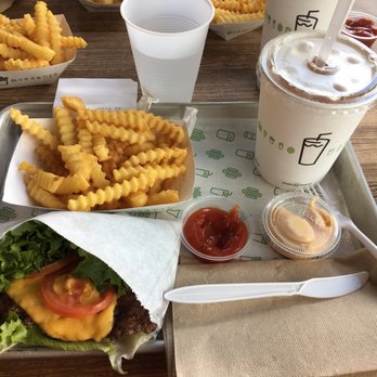 Shake Shack Austin, Domain - Burgers Near Me - Austin, Texas Shake Shack Austin, Domain - Burgers Near Me - Austin, Texas