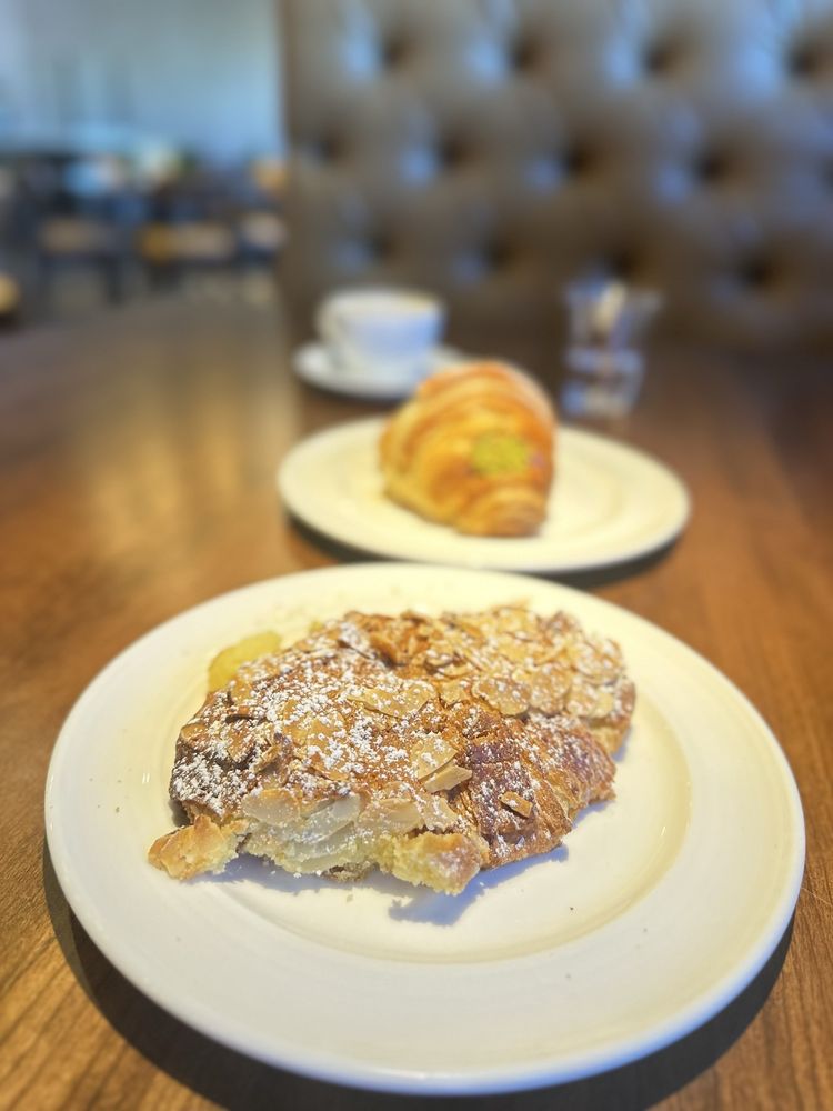 Florentine Cafe - Photo 3