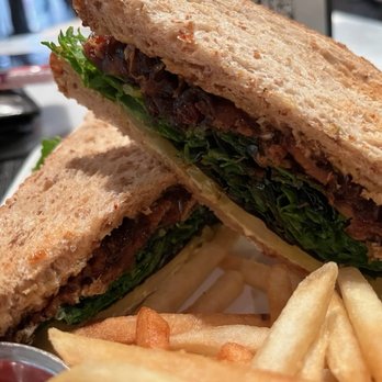 One Flew South - The One Flew South BLT was "to die for!" - New American Near Me - Atlanta, Georgia
