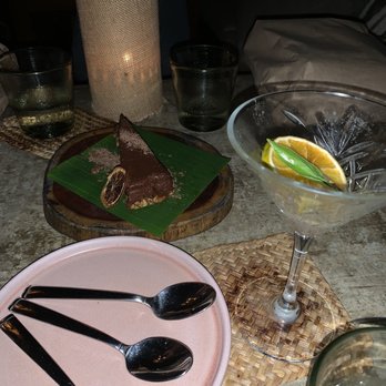 Restaurante Mezzanine - Chocolate mousse - Thai Near Me - Tulum, ROO Restaurante Mezzanine - Chocolate mousse - Thai Near Me - Tulum, ROO