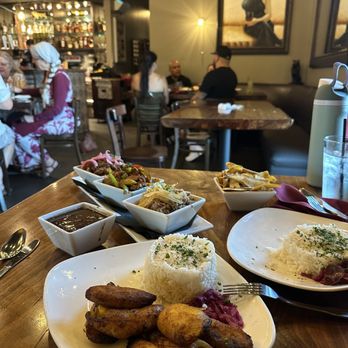 Baracoa Cuban Restaurant - Cuban Near Me - Palmdale, California