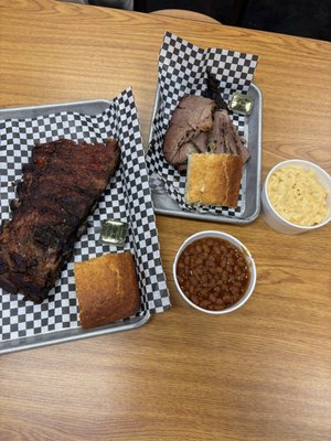 Floyd and Company Real Pit BBQ by null