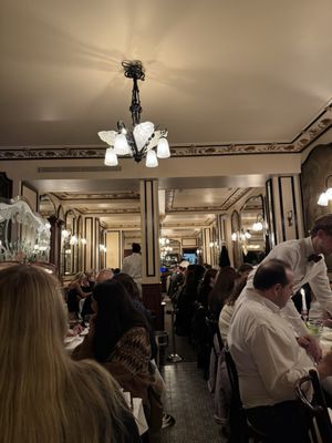 Le Petit Lutetia by null