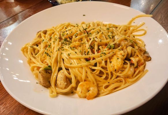 Bahama Breeze by null