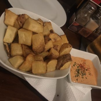 Tosca - Papas with an amazing spicy sauce - Spanish Near Me - Barcelona, B Tosca - Papas with an amazing spicy sauce - Spanish Near Me - Barcelona, B