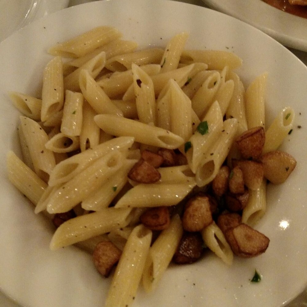 Bella Notte - Fresh pasta with garlic and oil - Italian Near Me - Bellmore, New York Bella Notte - Fresh pasta with garlic and oil - Italian Near Me - Bellmore, New York