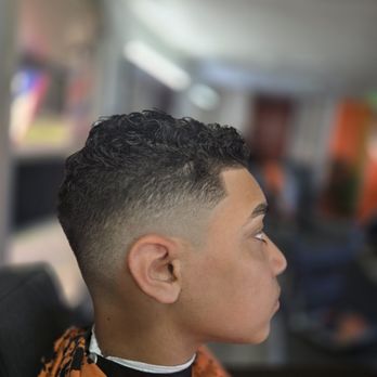 FlashCutz Hair Studios - Hair Salons Near Me - Ocala, Florida